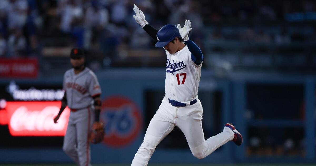Shohei Ohtani Hits a Home Run, but the Dodgers Fall to the Giants