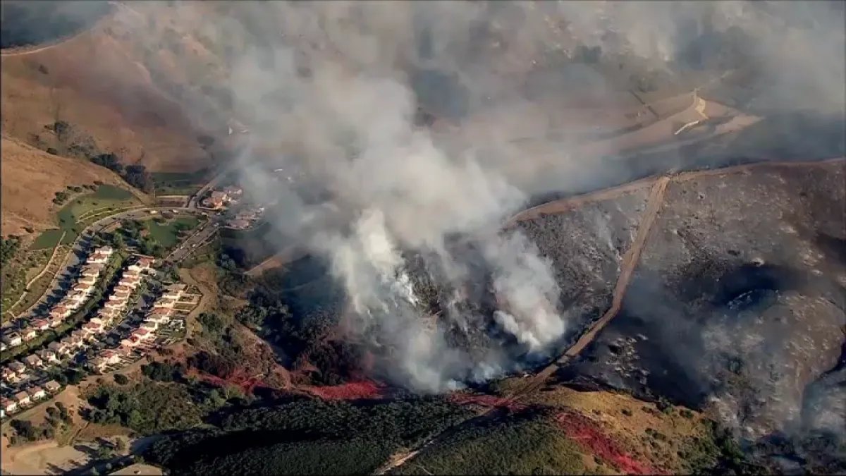 SoCal Brush Fires Prompt Air Quality Warning