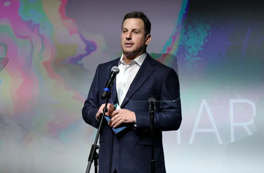 Starz Ends Deal with Universal to Focus on Content Costs, CEO Highlights Popular Films on Amazon