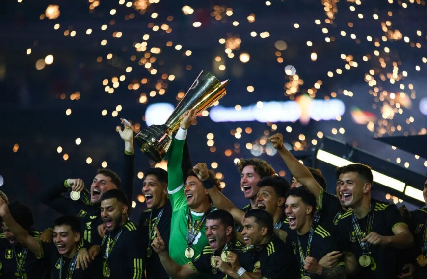 TelevisaUnivision Expands Sports Coverage with Super Bowl and Soccer Rights; Don Francisco is Coming Back to Univision