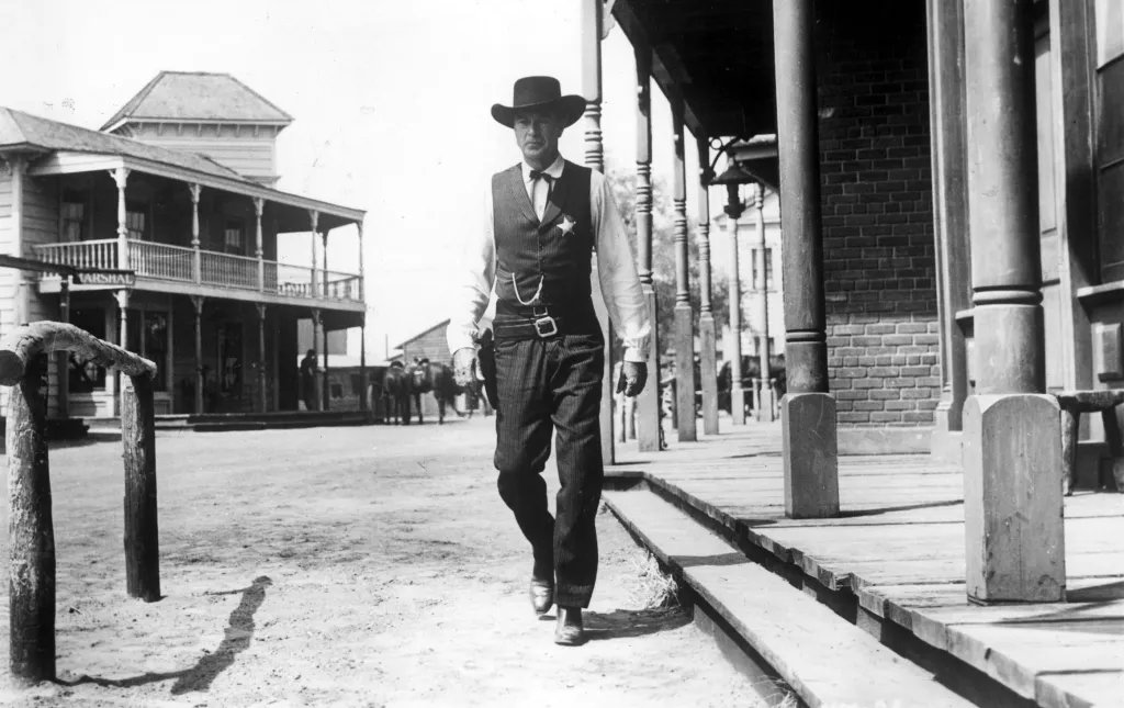 Teton Ridge Entertainment Secures Film and TV Rights to the Classic Western 'High Noon' by Stanley Kramer