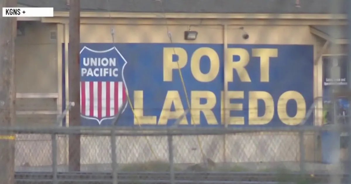 Texas Migrant Smuggling Tragedy Linked to Container from California, Police Report