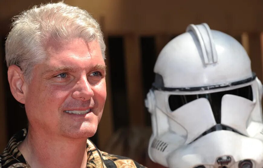 Tom Kane, Voice Actor for Star Wars: The Clone Wars and Powerpuff Girls, Passes Away at 64