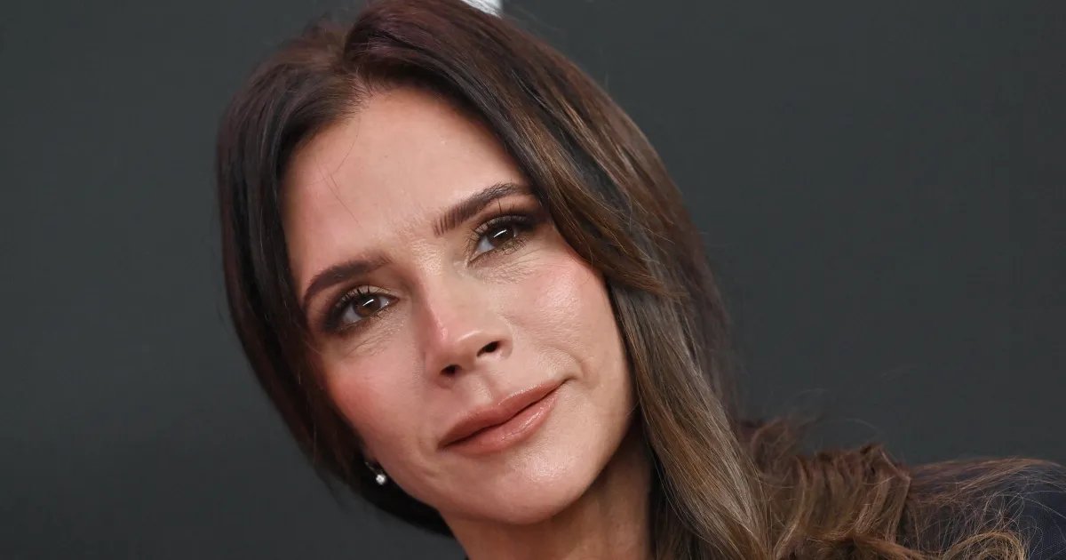 Victoria Beckham’s Chic White Jeans: How to Achieve the Look for Just $40
