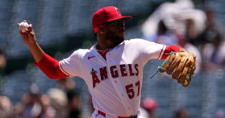 Walbert Ureña Helps Angels Secure Series Victory Over White Sox